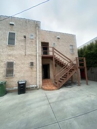 6200 Orange St in Los Angeles, CA - Foto de edificio - Building Photo