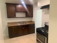 1050 Lagoon Ave, Unit 1050.5 photo'