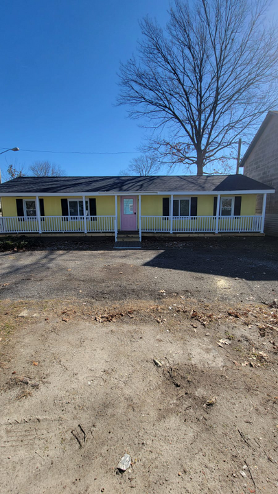 2016 N Mallory St in Hampton, VA - Building Photo