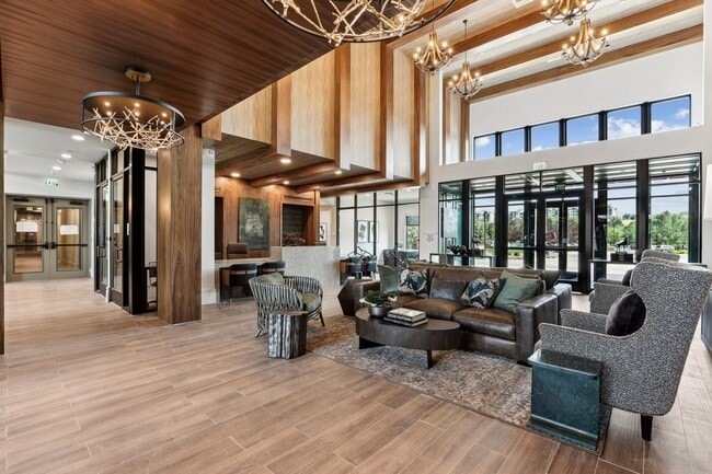 The Elmwood in Broomfield, CO - Foto de edificio - Building Photo