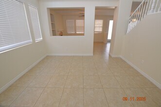 8878 W Katie Ave in Las Vegas, NV - Building Photo - Building Photo