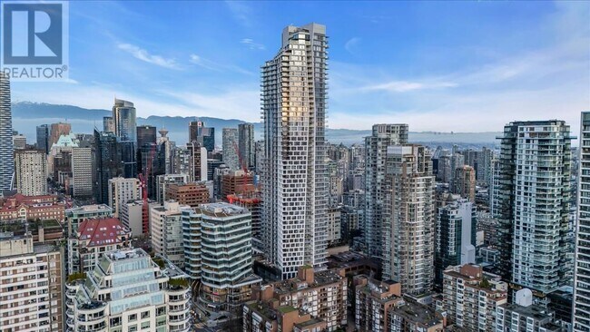 1289-1289 Hornby St in Vancouver, BC - Building Photo - Building Photo