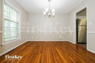 3908 S Summit Ridge Dr in Independence, MO - Building Photo - Building Photo