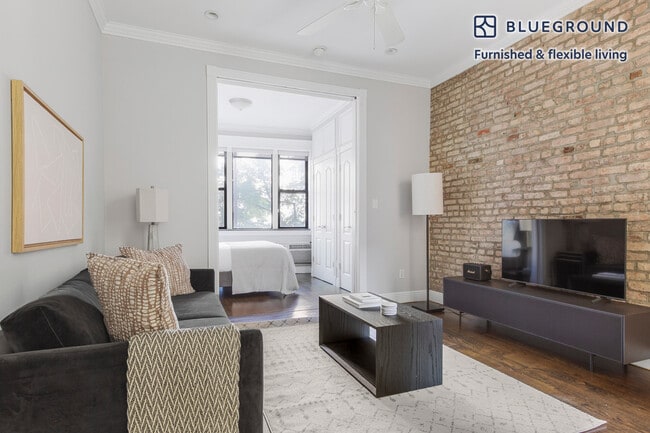 290 W 12th St in New York, NY - Building Photo - Building Photo