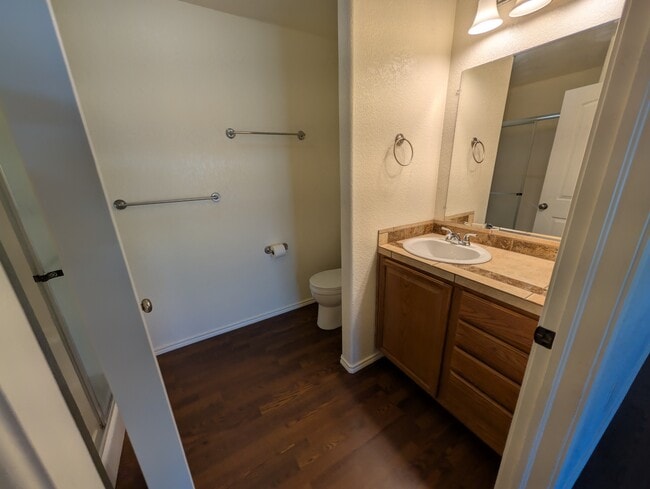 property at 1009 S Wyoming Ave