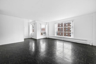 80 La Salle St in New York, NY - Building Photo - Building Photo