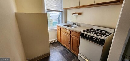 33 S York Rd in Hatboro, PA - Building Photo - Building Photo