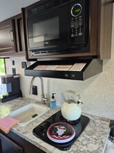 7305 Jackson Rd in Blaine, WA - Building Photo - Building Photo