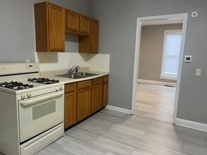 2707 South St, Unit #4 in Lafayette, IN - Foto de edificio - Building Photo