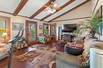 2501 Lone Man Mountain Rd in Wimberley, TX - Building Photo - Building Photo