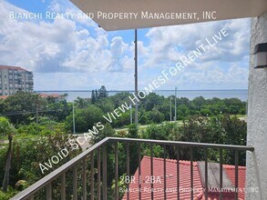 6365 Bahia Del Mar Blvd S in St. Petersburg, FL - Building Photo - Building Photo