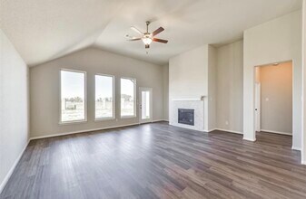 855 Sarasota Shore Dr in Katy, TX - Foto de edificio - Building Photo