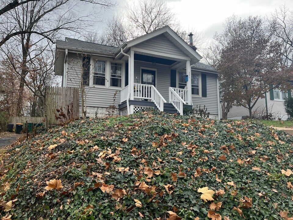 336 Atalanta Ave in Webster Groves, MO - Building Photo