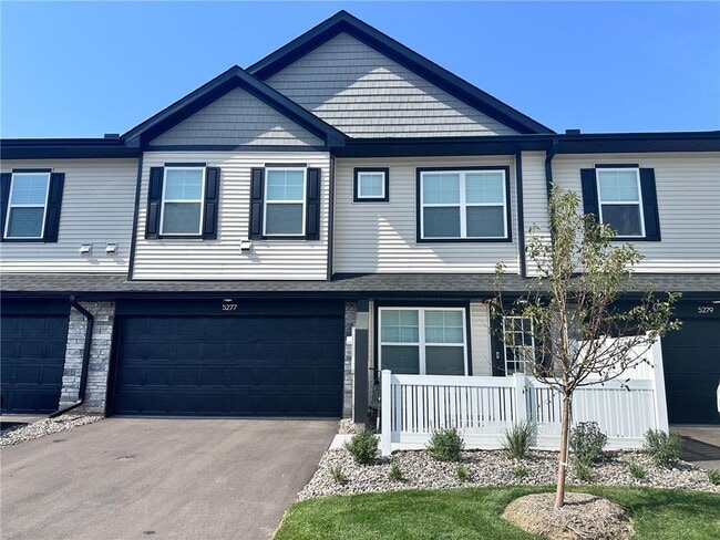 property at 5277 Long Pointe Pass