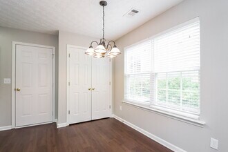 241 Weatherstone Pointe Dr in Woodstock, GA - Building Photo - Building Photo