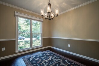 119 Spring Lake Dr in Athens, GA - Building Photo - Building Photo