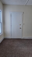187 Wickham Ave in Middletown, NY - Building Photo - Building Photo