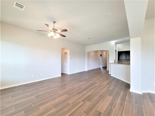 5706 Micah Ln in Rosenberg, TX - Building Photo - Building Photo