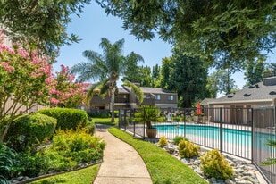 Hastings Ranch in Carmichael, CA - Building Photo