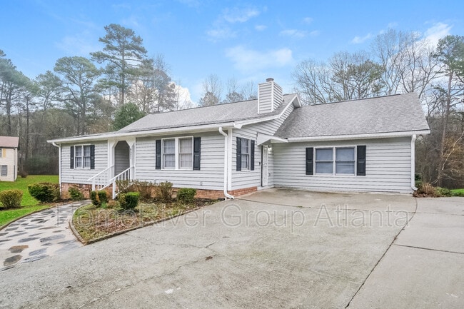 6521 Edenfield Dr in Lithonia, GA - Building Photo - Building Photo