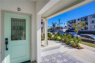3805 2nd St-Unit -C in Long Beach, CA - Building Photo - Building Photo