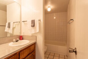 Summerplace Apartments