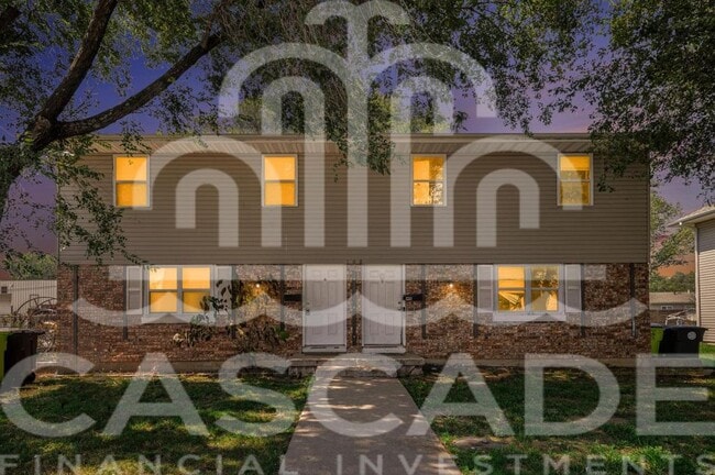 property at 108 N Chestnut St