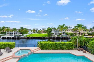 396 E Coconut Palm Rd in Boca Raton, FL - Building Photo - Building Photo