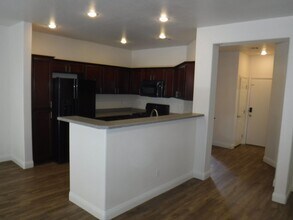 931 Appaloosa Hills Ave in North Las Vegas, NV - Building Photo - Building Photo