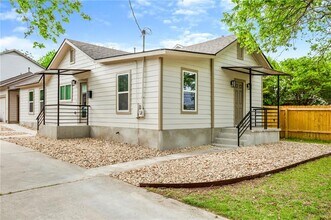 5405 Joe Sayers Ave in Austin, TX - Building Photo - Building Photo