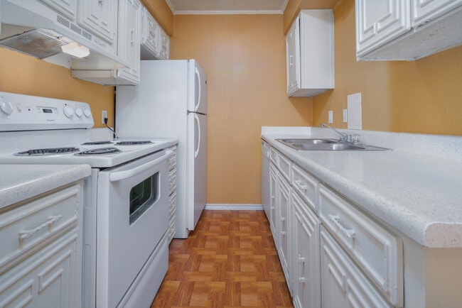 Bellagio At Sunset Apartments in San Angelo, TX - Building Photo - Building Photo