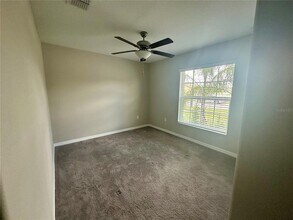2133 Old Mining Rd in Lakeland, FL - Foto de edificio - Building Photo
