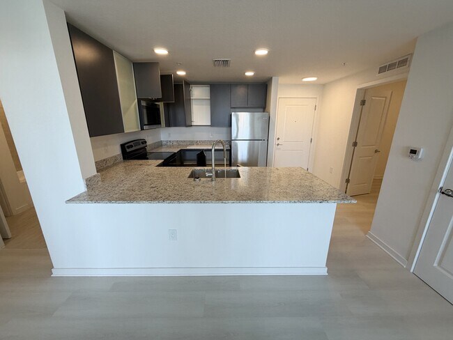 5587 Millenia Blvd in Orlando, FL - Building Photo - Building Photo