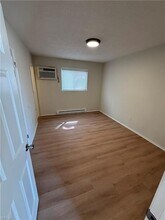 255 W Ocean View Ave, Unit 6 in Norfolk, VA - Foto de edificio - Building Photo