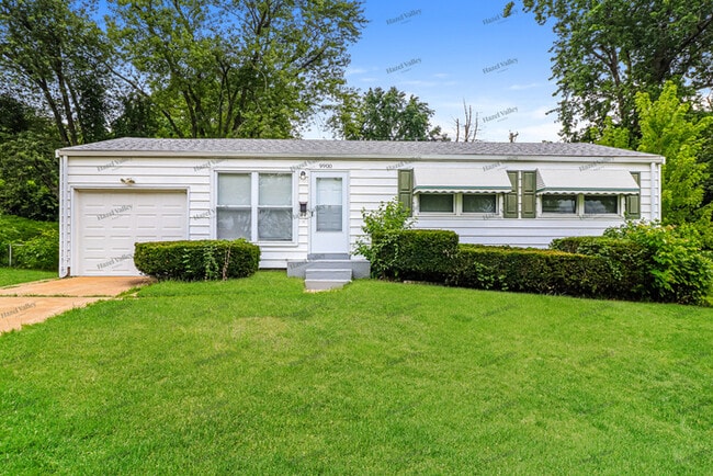 property at 9900 Gloucester Dr