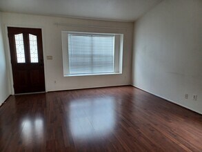 7211 W Morrow Dr in Glendale, AZ - Building Photo - Building Photo