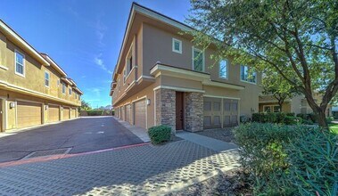 5550 N 16th St in Phoenix, AZ - Building Photo - Building Photo