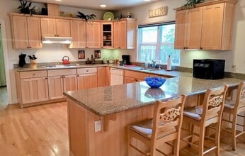 1315 Newport Ave in San Jose, CA - Building Photo - Building Photo