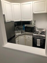 165 E 89th St in New York, NY - Building Photo - Building Photo