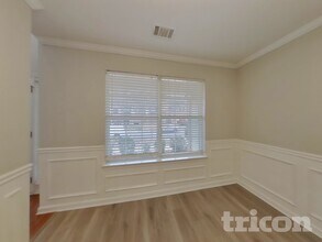 2880 Chilhowee Dr in Atlanta, GA - Building Photo - Building Photo