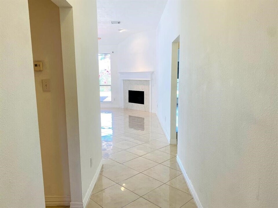 19942 Cresent Creek Dr in Katy, TX - Building Photo