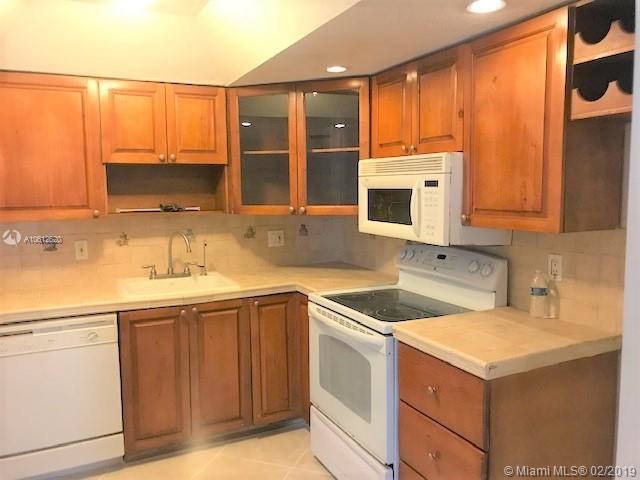 12209 SW 14th Ln-Unit -1403 in Miami, FL - Building Photo - Building Photo