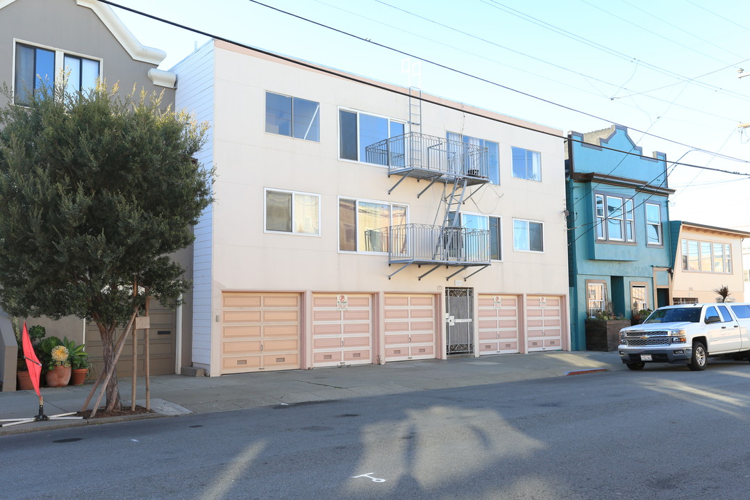 1311 48th Ave in San Francisco, CA - Building Photo