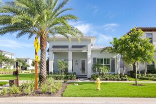8027 Hobbes Wy in Palm Beach Gardens, FL - Building Photo