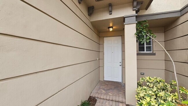 2022 Island Dr in West Palm Beach, FL - Building Photo - Building Photo