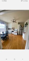 1859 N Oakland Ave, Unit 1 in Milwaukee, WI - Building Photo