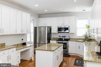 12711 Goodloes Promise Dr in Bowie, MD - Building Photo - Building Photo