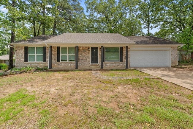property at 104 N Claremont Ave