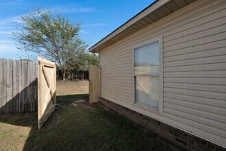 472 Prairie Field Dr in Tuscaloosa, AL - Building Photo - Building Photo