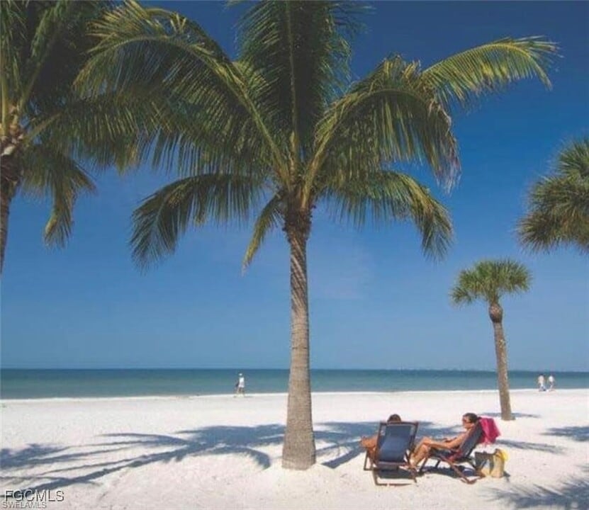 3045 Estero Blvd in Fort Myers Beach, FL - Building Photo